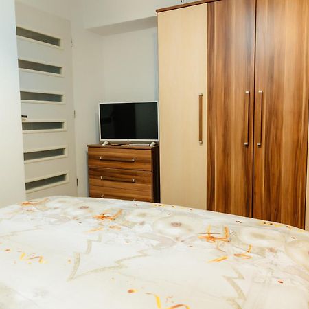 Glamour Ultracentral Крайова Экстерьер фото