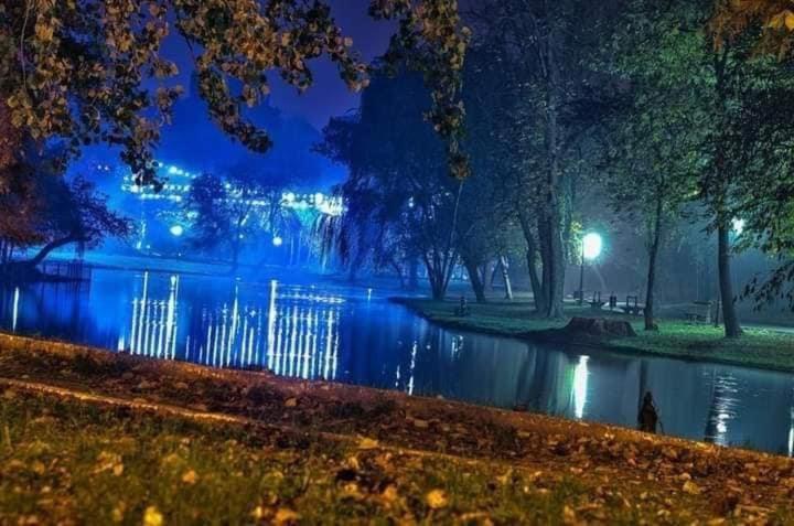 Glamour Ultracentral Крайова Экстерьер фото